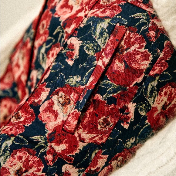 New With Tags Sezane Lukas Red Floral Straight Leg Pants - Picture 2 of 3